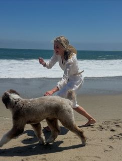 Donna Air feet photo 5
