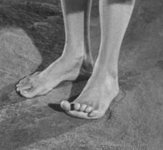 Donna Douglas feet photo 12