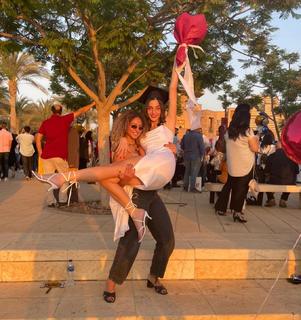 Donna Emam feet photo 16