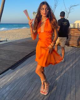 Donna Emam feet photo 4