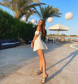 Donna Emam feet photo 20
