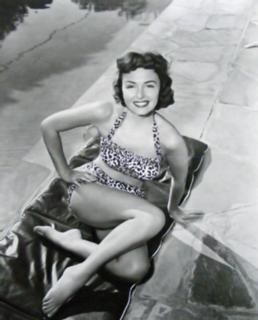 Donna Reed feet photo 5