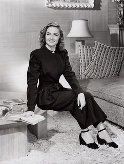 Donna Reed feet photo 1