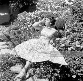 Donna Reed feet photo 7