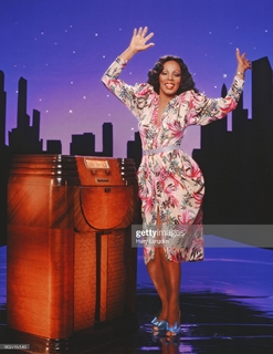 Donna Summer feet photo 4