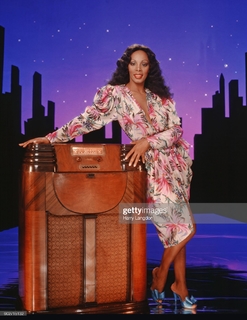 Donna Summer feet photo 3
