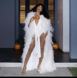 Donna Summer feet photo 18
