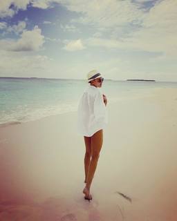 Donna Vekic feet photo thumbnail