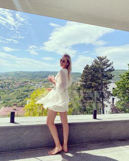 Donna Vekic feet photo thumbnail