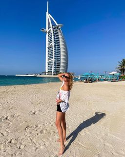 Donna Vekic feet photo thumbnail