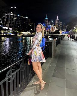 Donna Vekic feet photo thumbnail