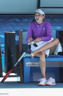 Donna Vekic feet photo thumbnail