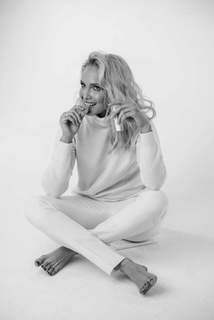 Donna Vekic feet photo thumbnail