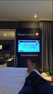 Donna Vekic feet photo thumbnail