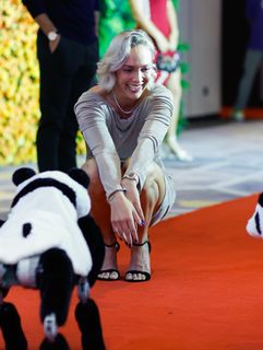 Donna Vekic feet photo thumbnail