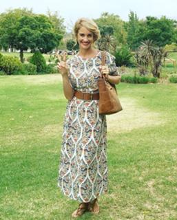 DonnaLee Roberts feet photo 8