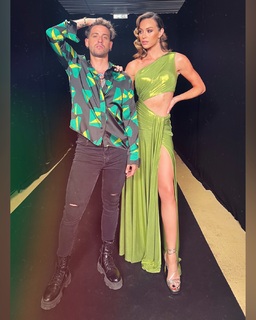 Dora Panteli feet photo thumbnail