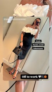 Dora Panteli feet photo thumbnail