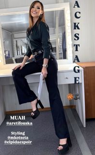 Dora Panteli feet photo thumbnail