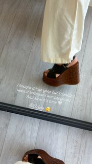 Dora Panteli feet photo 9