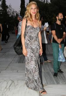 Doretta Papadimitriou feet photo thumbnail