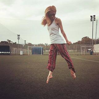 Doretta Papadimitriou feet photo thumbnail