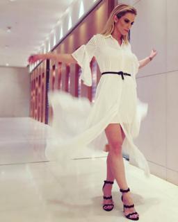 Doretta Papadimitriou feet photo thumbnail