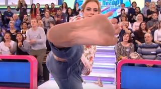 Doretta Papadimitriou feet photo thumbnail