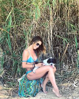 Doretta Papadimitriou feet photo thumbnail