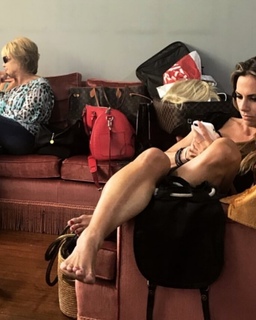 Doretta Papadimitriou feet photo thumbnail