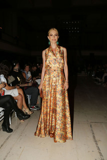 Doretta Papadimitriou feet photo thumbnail