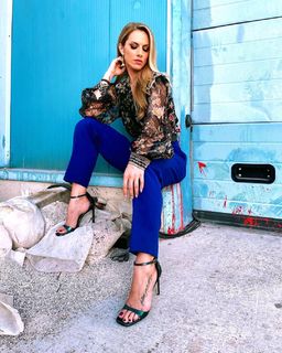 Doretta Papadimitriou feet photo thumbnail