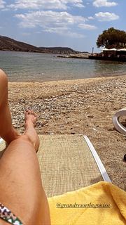Doretta Papadimitriou feet photo thumbnail