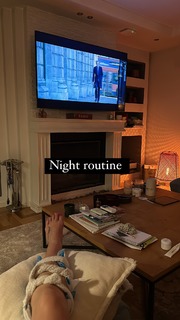 Doretta Papadimitriou feet photo thumbnail