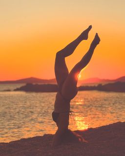 Doretta Papadimitriou feet photo thumbnail