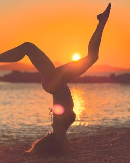 Doretta Papadimitriou feet photo thumbnail