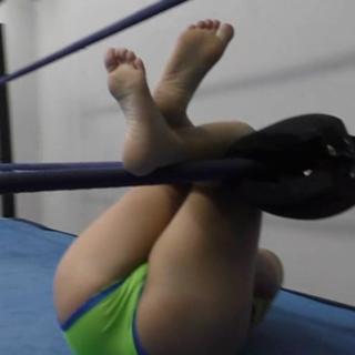 Dori Elizabeth Prange feet photo 19