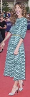 Doria Tillier feet photo 2