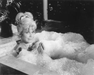 Doris Day feet photo thumbnail