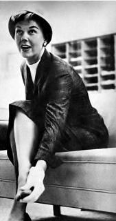 Doris Day feet photo thumbnail