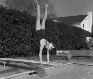 Doris Day feet photo thumbnail