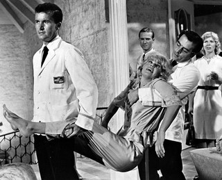 Doris Day feet photo thumbnail