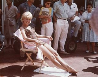 Doris Day feet photo thumbnail