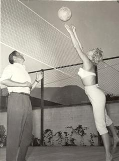 Doris Day feet photo thumbnail