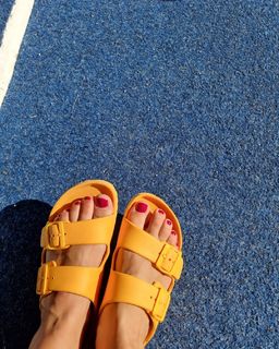 Doris Pinčić Guberović feet photo 9
