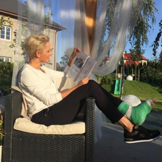 Dorota Gardias feet photo thumbnail