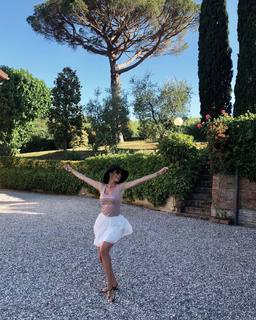 Dorota Gardias feet photo thumbnail