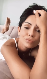 Dorota Gardias feet photo thumbnail