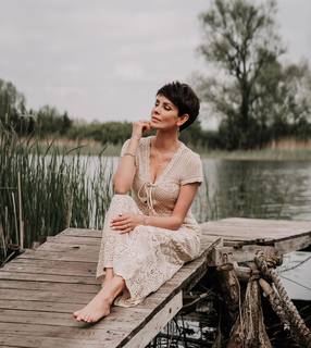 Dorota Gardias feet photo thumbnail