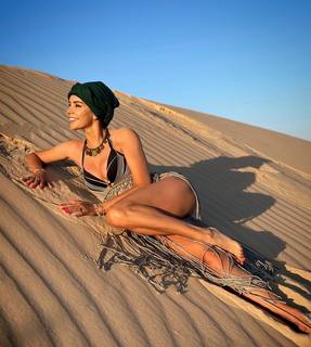 Dorota Gardias feet photo thumbnail